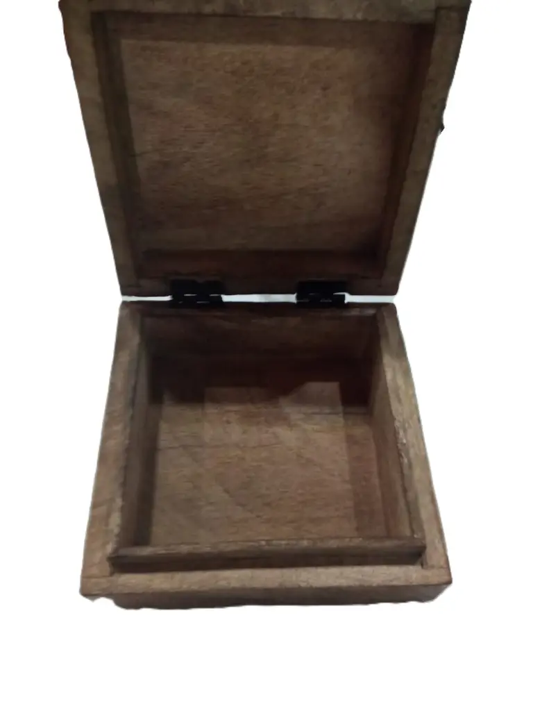 Caixa de Madeira Média .webp